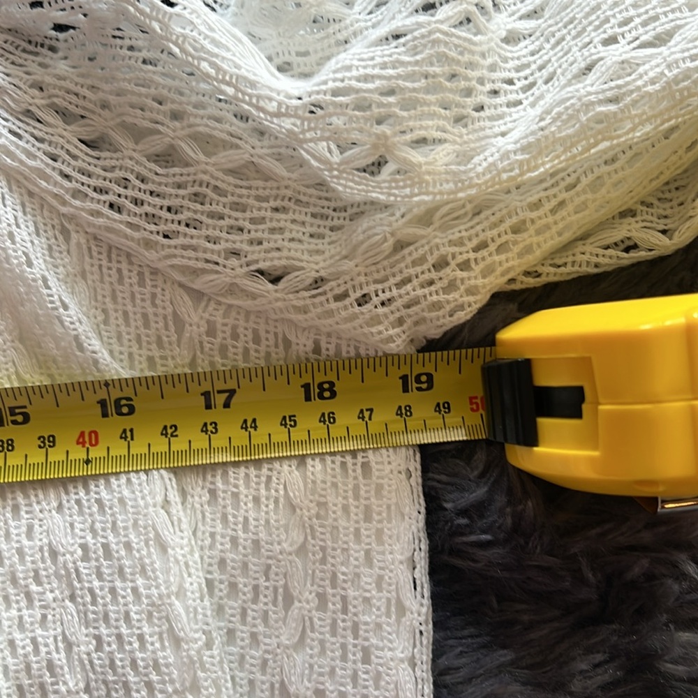 Eclipse Crochet Long-Sleeve Off-The-Shoulder Top - Picture 8 of 11